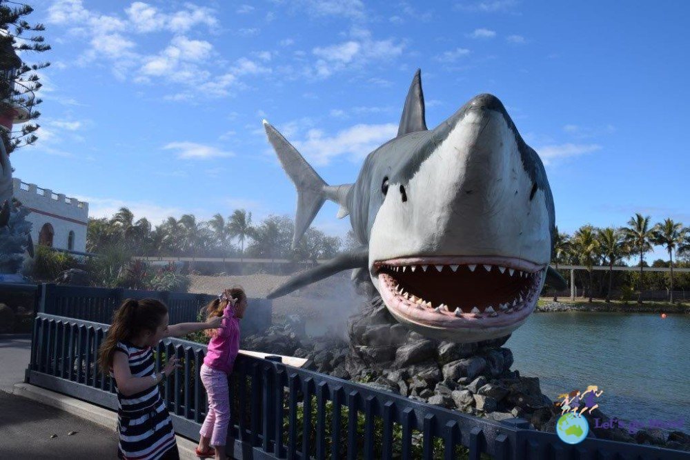 Argh, the terror! The Megalodon makes modern-day sharks look teeny!