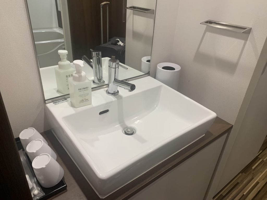 Henn na Maihama Tokyo Bay room vanity