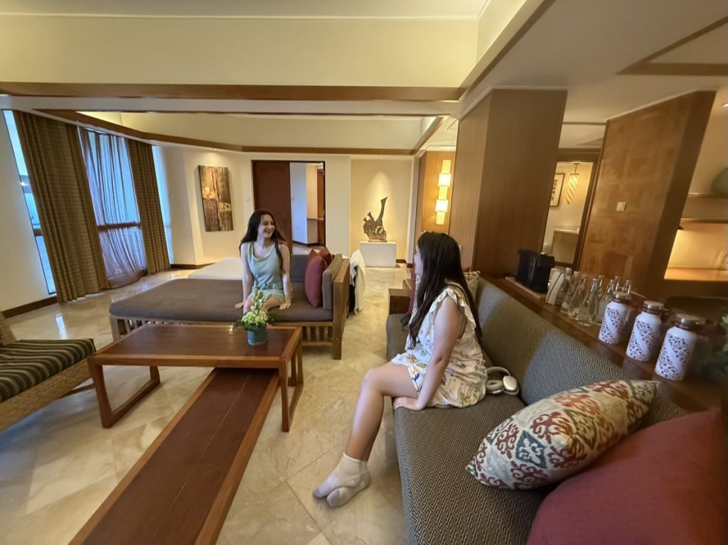 The lounge was our relax-space at the end of the day