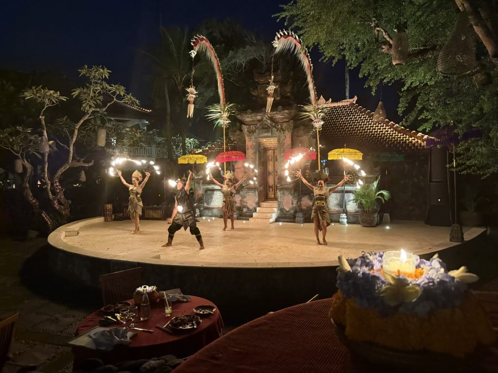 The Grand Hyatt Bali Passar Senggol theatre restaurant