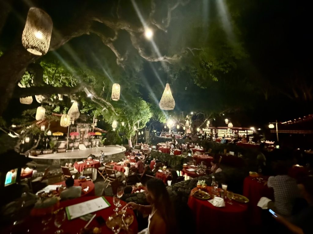 The Grand Hyatt Bali Passar Senggol theatre restaurant