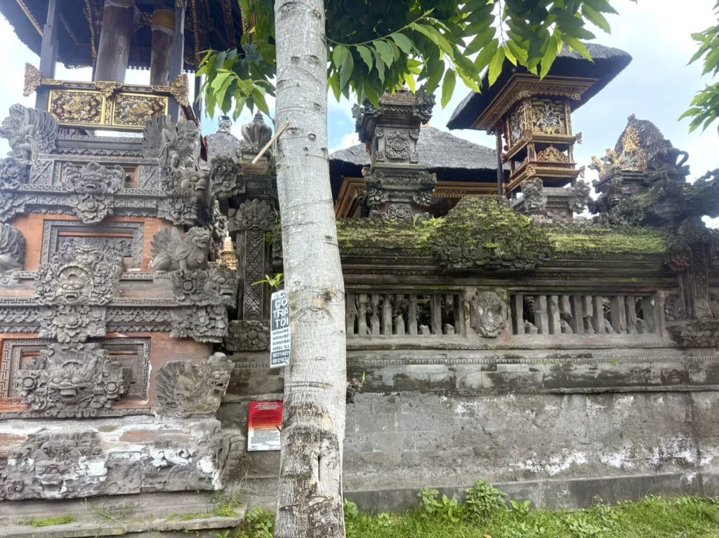 Temples by the roadside