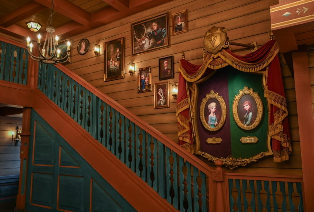 Nordic Crown Tavern at World of Frozen. Photo Source: Disneyland Paris