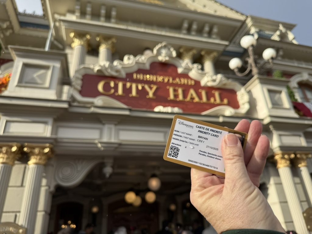 Get your Paris Disneyland Priority Card from Guest Services at City Hall